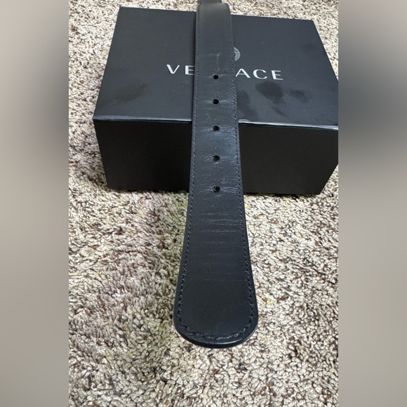 Versace Women’s Black Belt with Black Medusa Buckle Great Condition - Picture 14 of 16